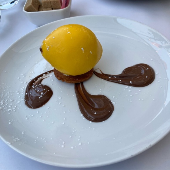 Meet your Posher, Mark - Picture 1 of 2